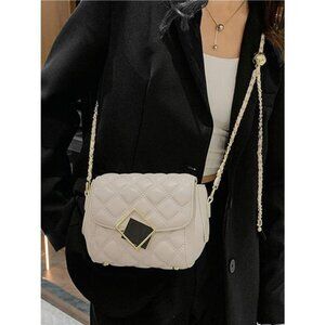 Quilted Flap Chain Crossbody Bag